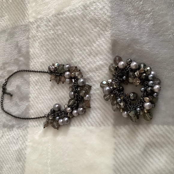 Necklace, bracelet and earrings set - Picture 1 of 10